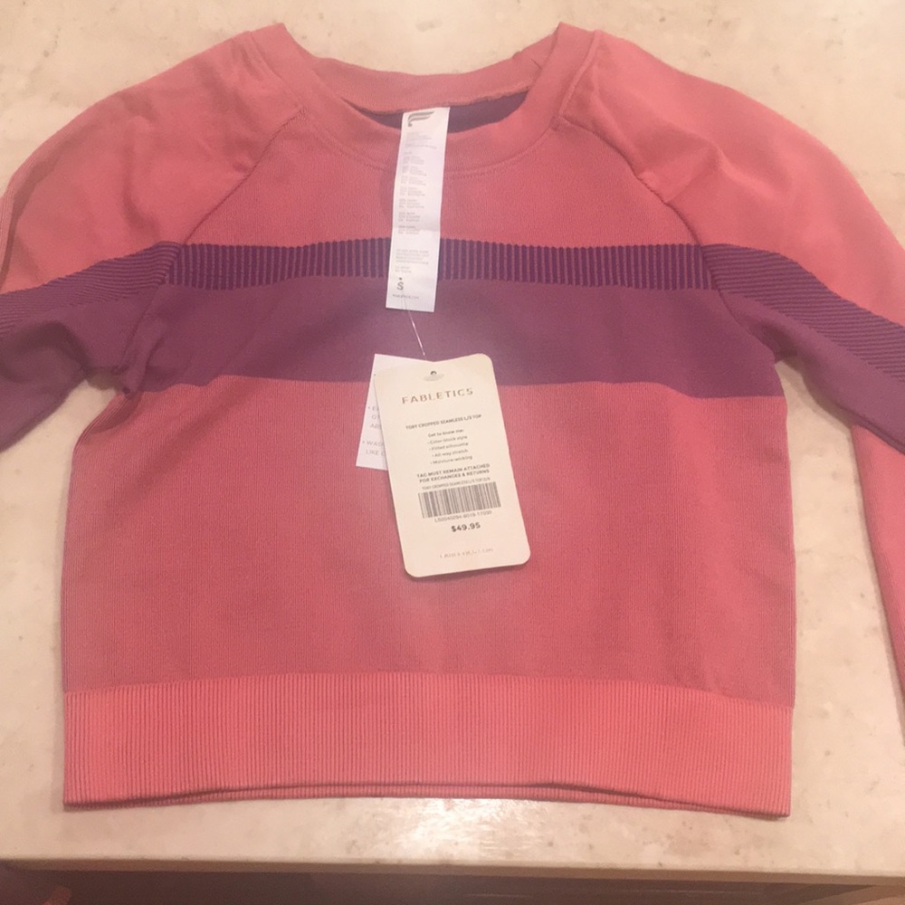 Fabletics athletic top